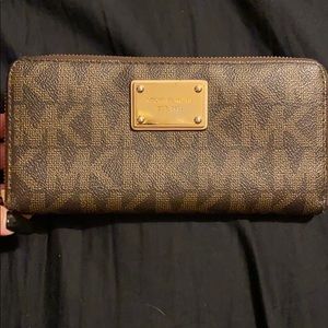 Michael Kors wallet
